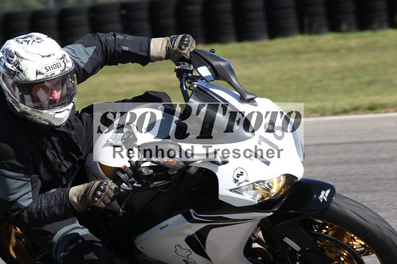 /Archiv-2025/48 25.08.2025 Cornu Master School ADR/blau-bleu/118